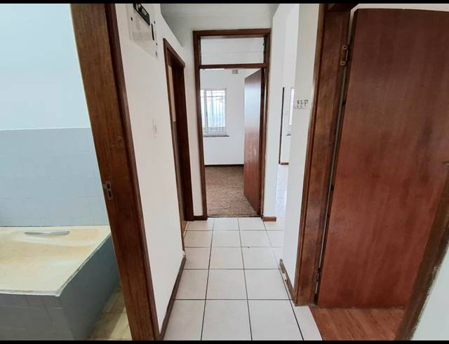 2 BEDROOM PROPERTY TO RENT IN RESERVOIR HILLS